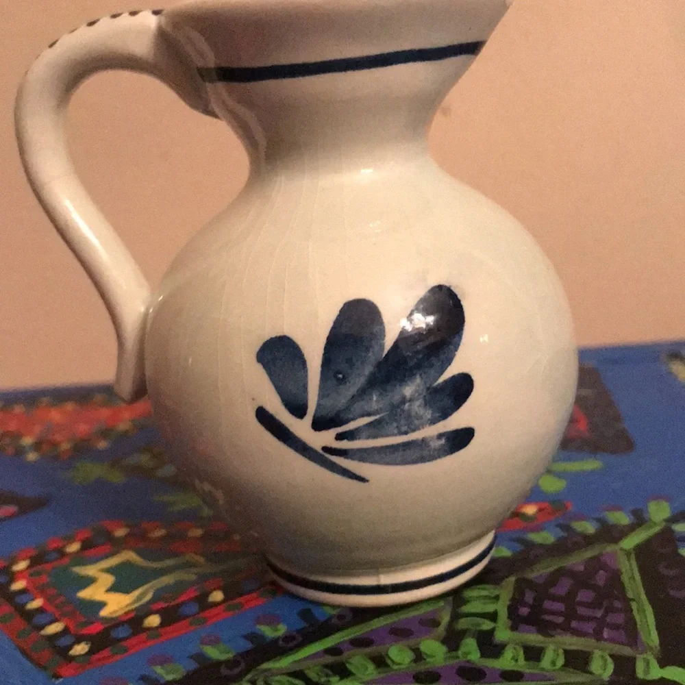 Delfts Pitcher & Plate- Mini - Picture 7 of 12